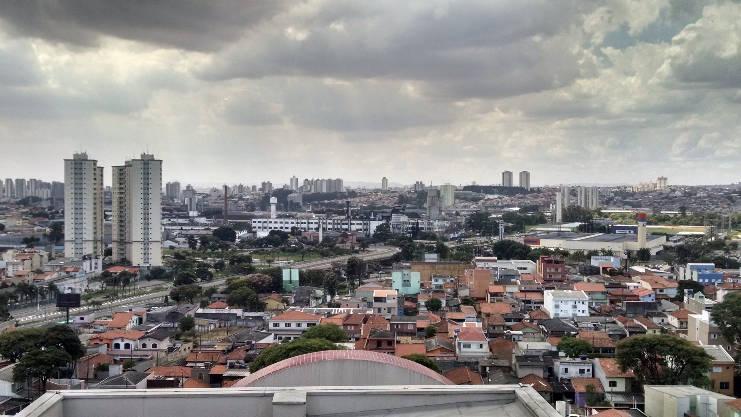 Bairro em Santo André: vista panorâmica de região residencial da cidade